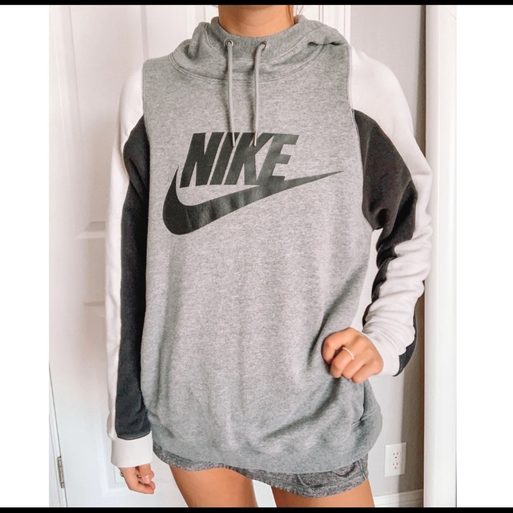 Medium Nike Hoodie